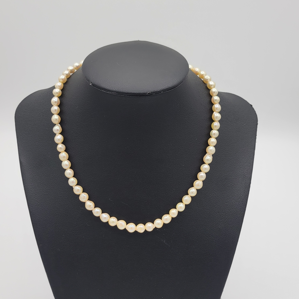 Vintage 14K White Gold Round Pearl Choker Necklace